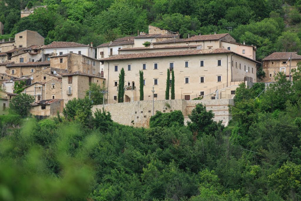 Hotel Casa Rosati Fontecchio Zewnętrze zdjęcie